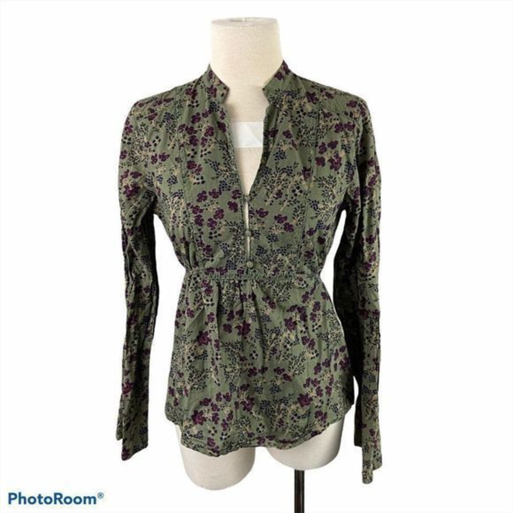 4/$30 🌿 SMART SET‎ Green & Purple Floral Top